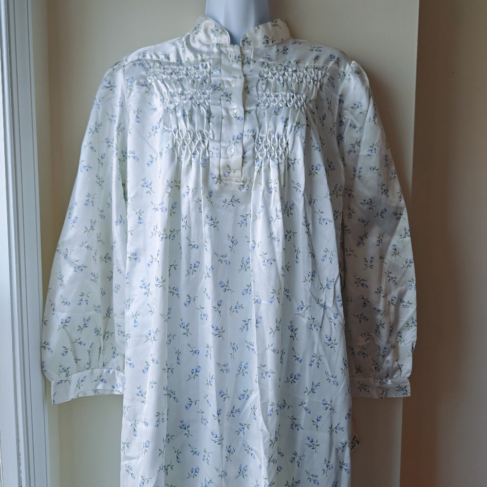 Vintage Satin Nightgown Amanda Stewart Intimates Floral Long Sleeve